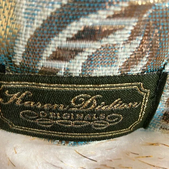 Karen Didion Originals Blue and White Santa Decor - Picture 3 of 3